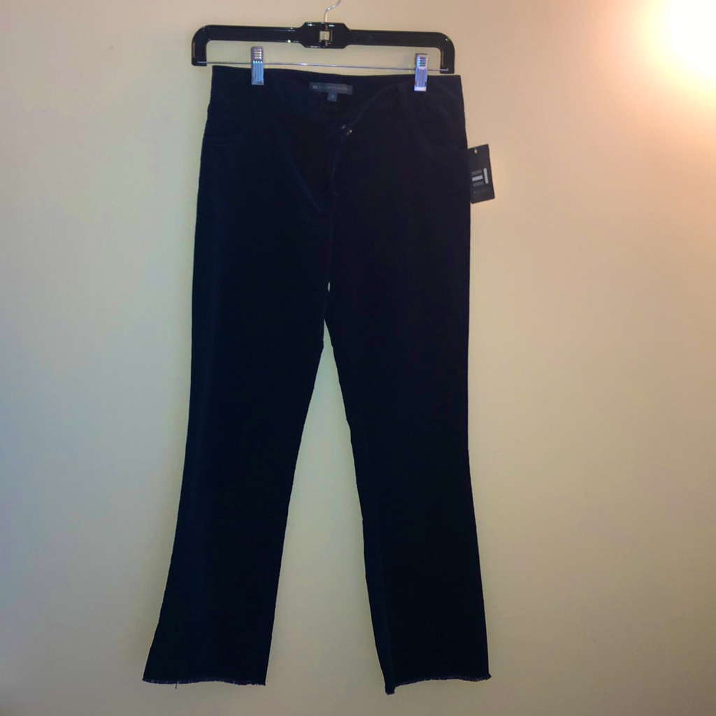 New Elliott Lauren Dark Blue Corduroy Pants. Size 2.